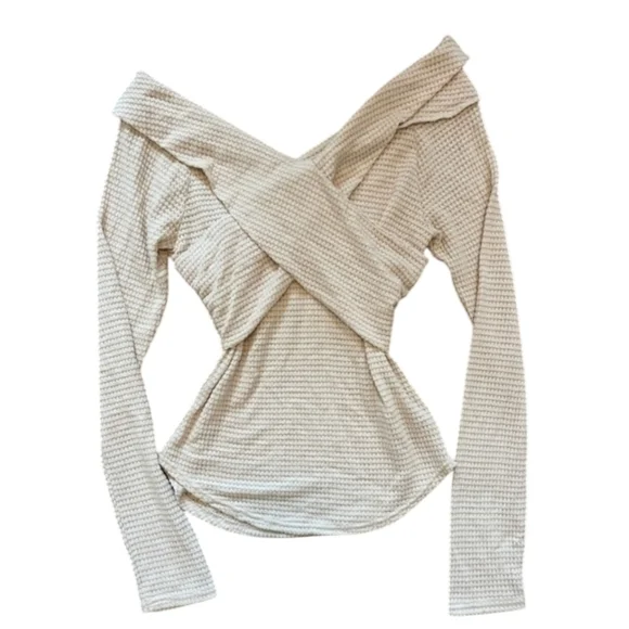 Free People Marley Off-Shoulder Neutral Oatmeal soft ribbed Wrapped Sweater sz S - Picture 9 of 11